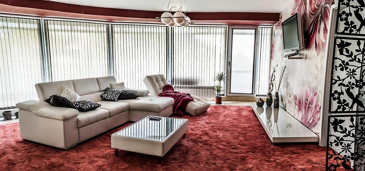 Luxury Apartments Burgas Ngoại thất bức ảnh